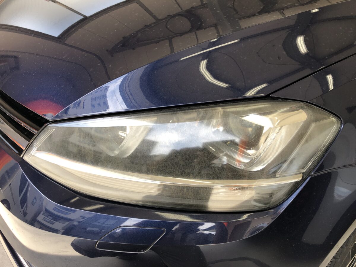 ゴルフ7のヘッドライトの黄ばみ