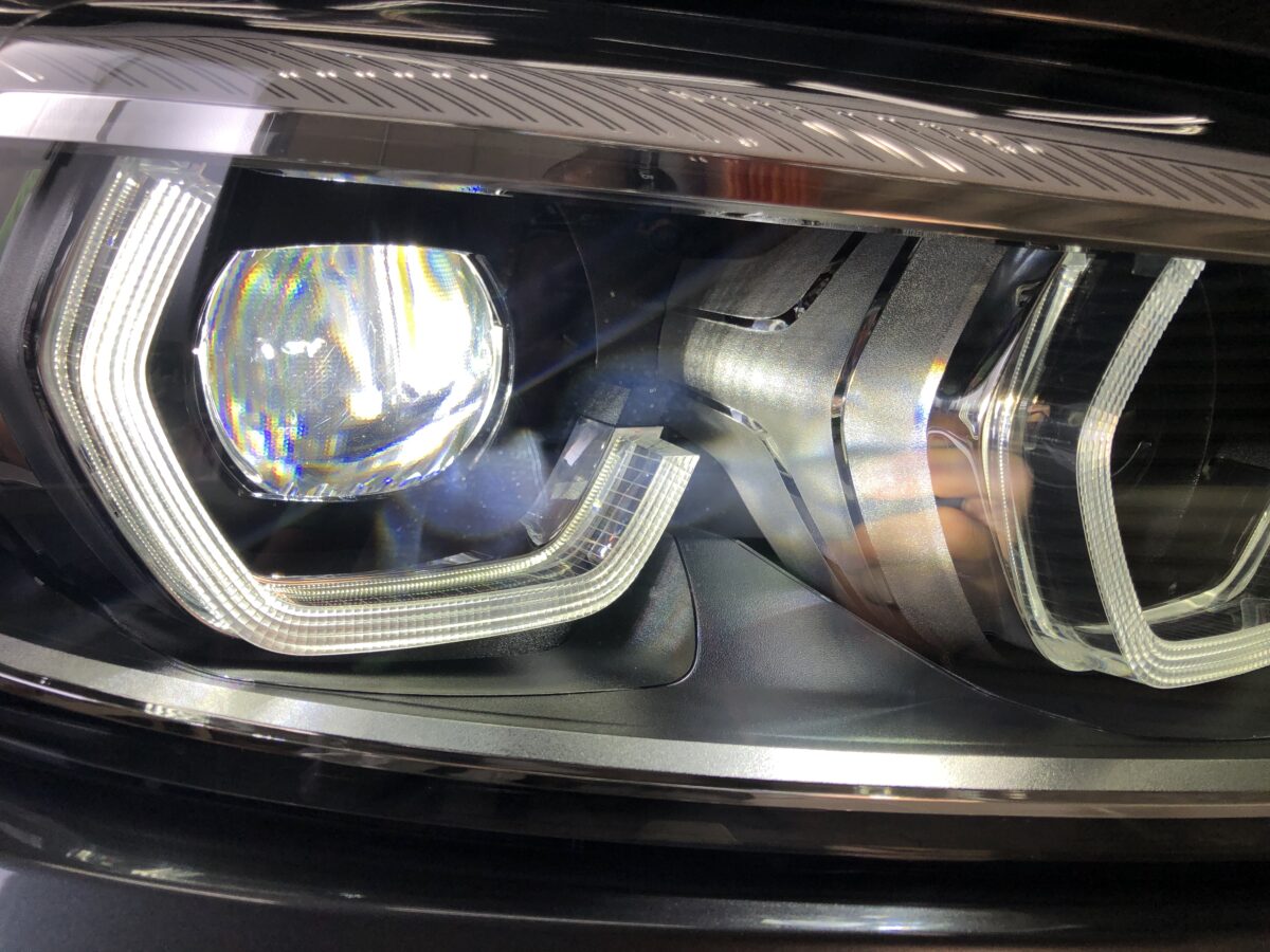 BMWM2　ヘッドライトリペア後のライト点灯時