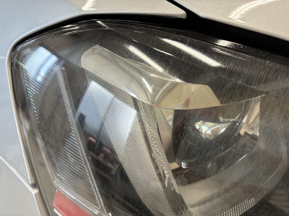 ゴルフ７のヘッドライトの劣化と言えば・・・