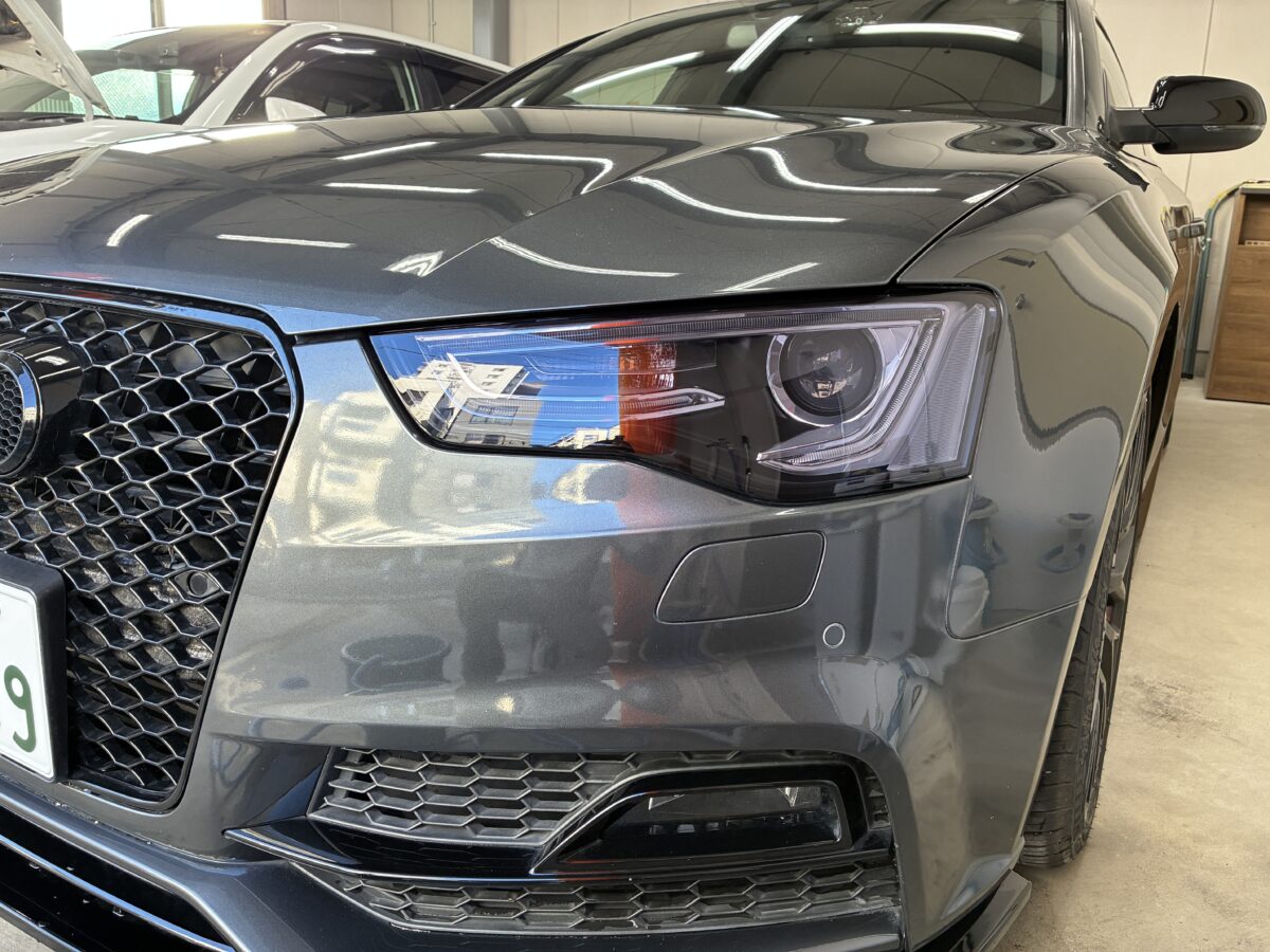 アウディA5ヘッドライト磨き作業後