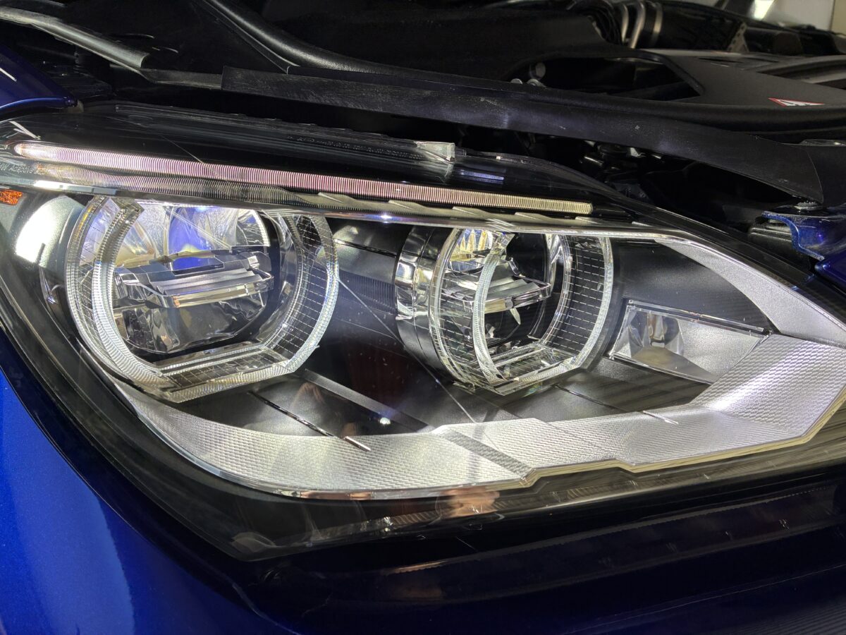 BMWM6　ヘッドライトリペア後のライト点灯時