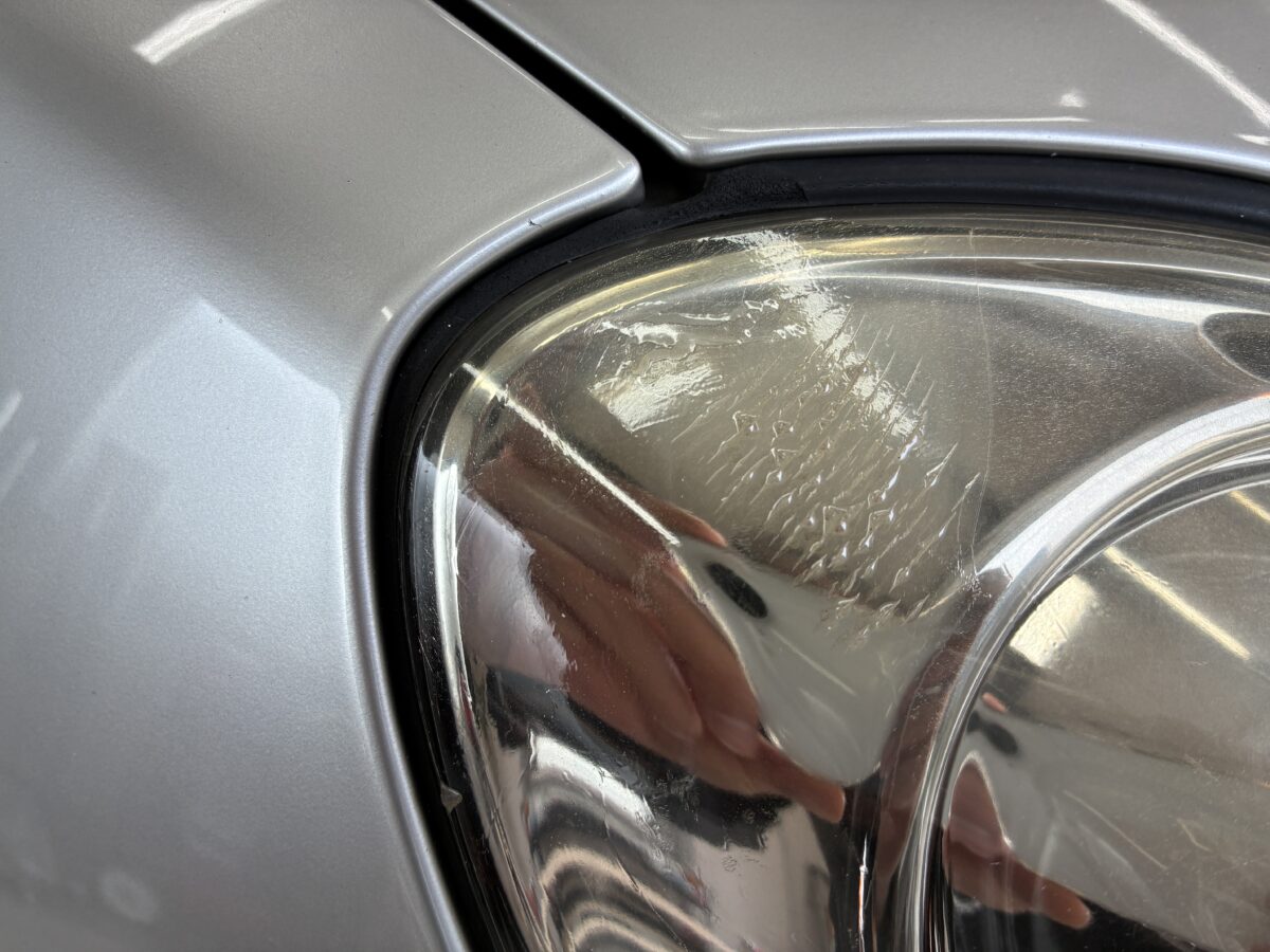 ヘッドライトプロテクションフィルムの劣化