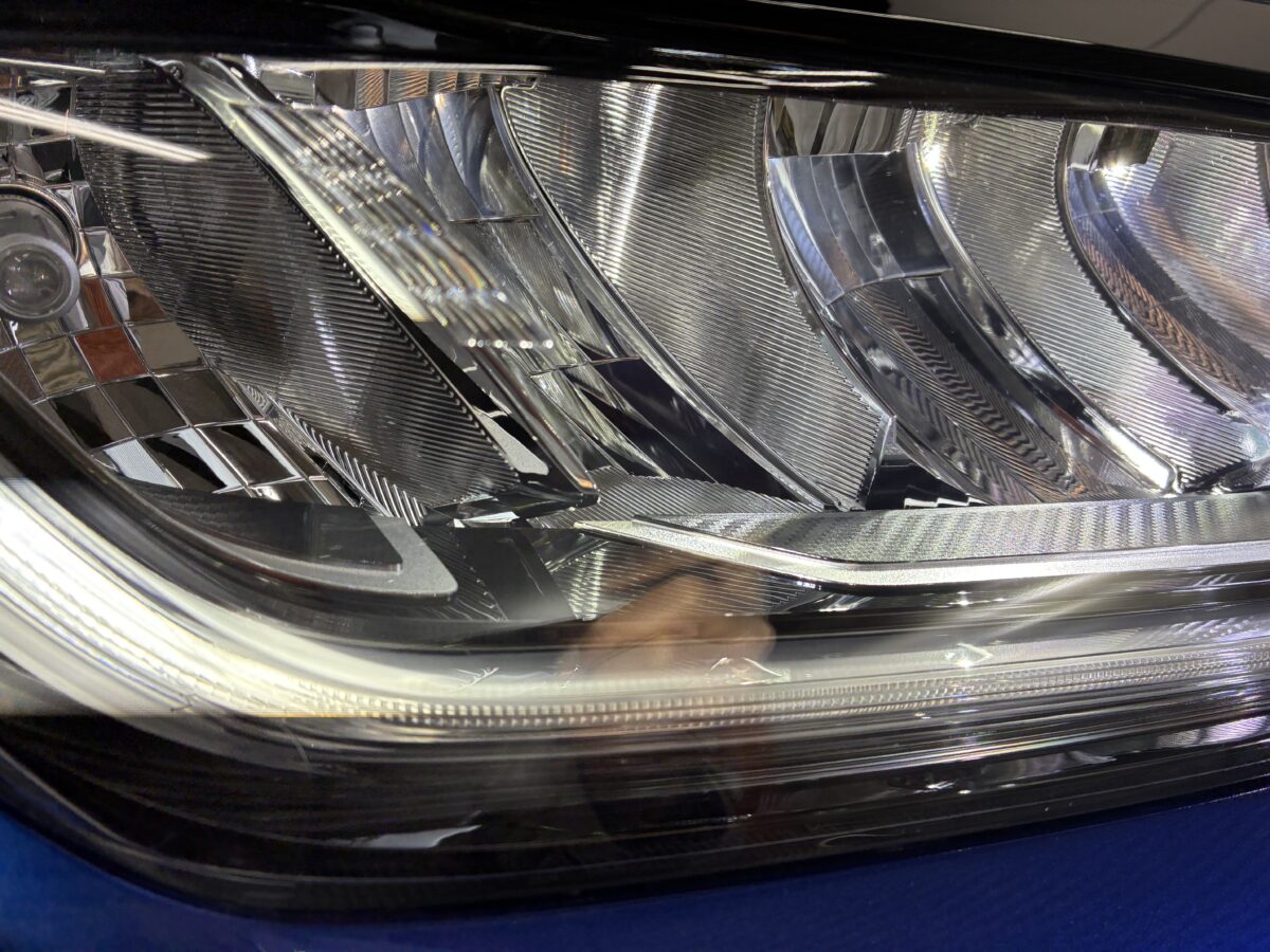 ホンダグレイスのヘッドライトリペア後