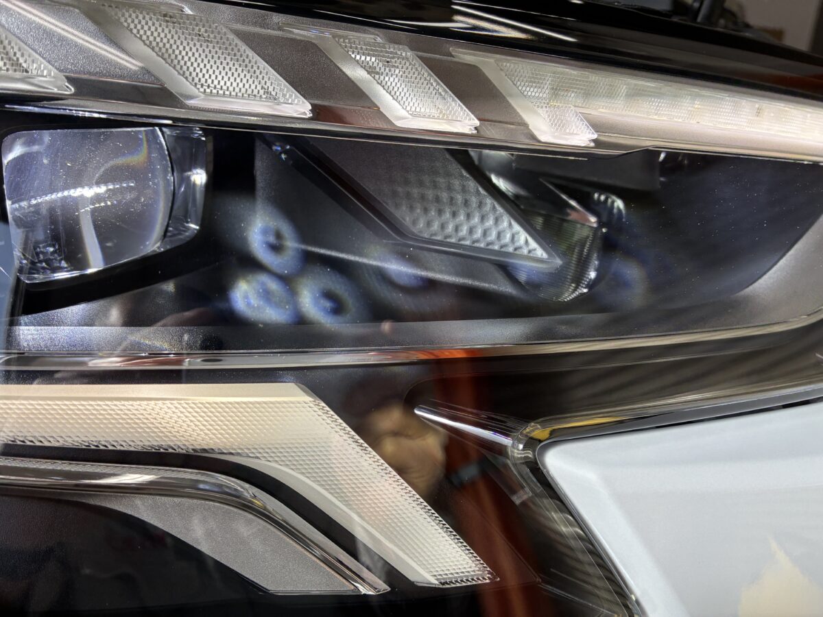 アウディA3 ヘッドライト磨き後