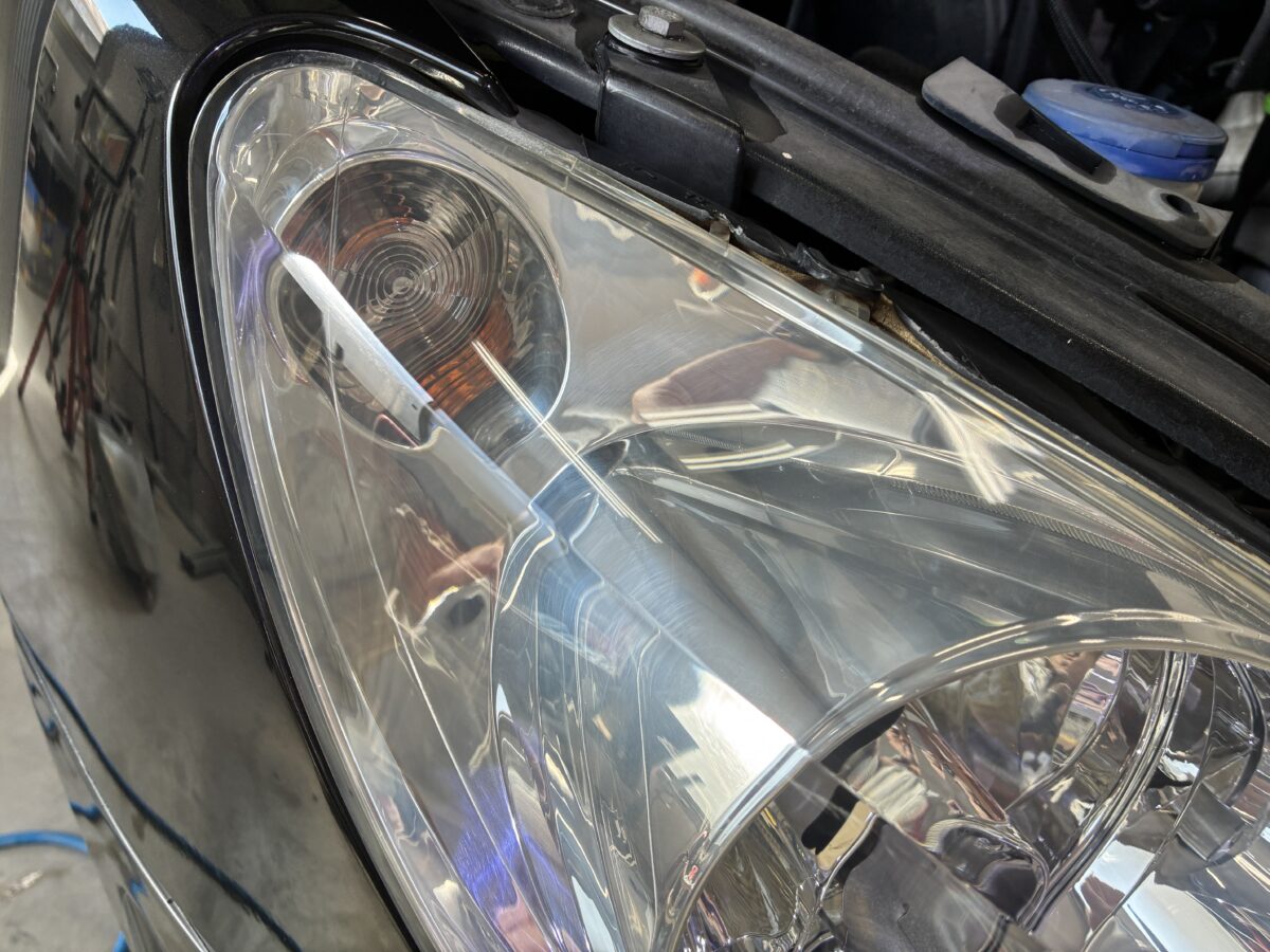 プジョー307　ヘッドライトリペア後