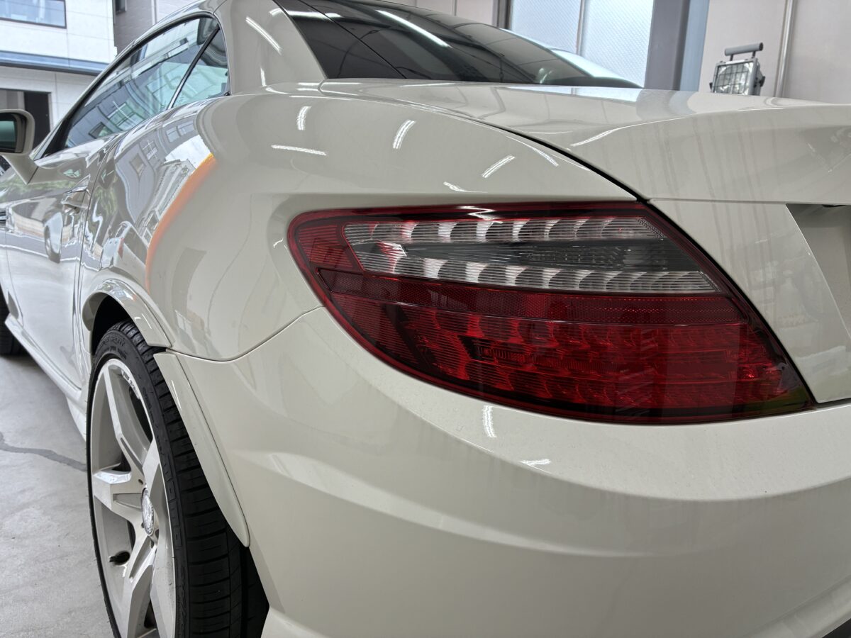 ベンツSLK ヘッドライト磨き